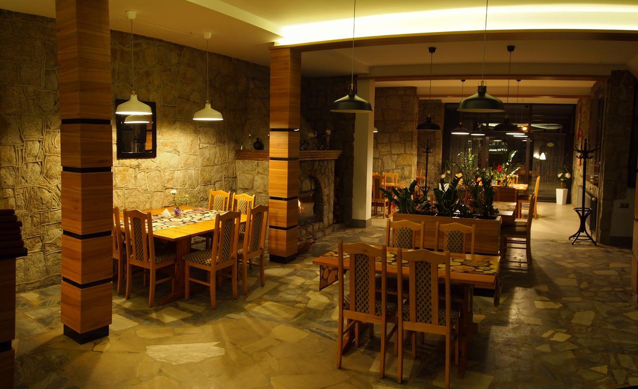 Zajazd Siodlo Hotel&Restauracja Kobyla Góra المظهر الخارجي الصورة